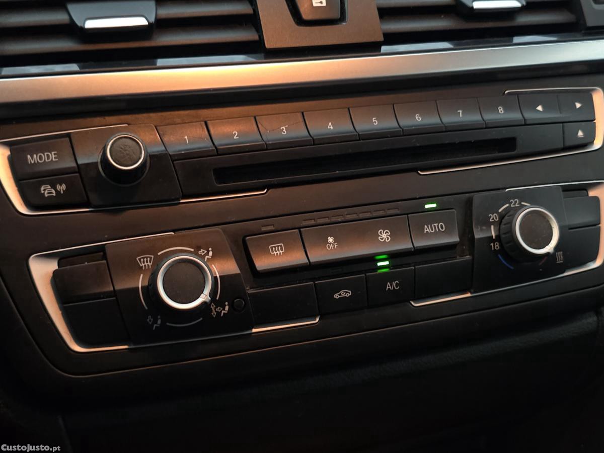 BMW 318 d Auto Line Modern N — fotografia 4