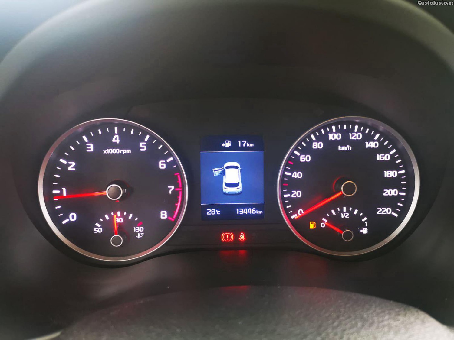 Kia Stonic 1.0 T-GDI TX — fotografia 11