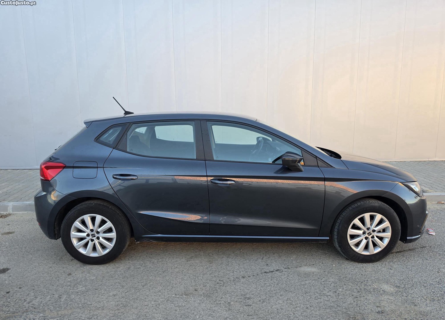 SEAT Ibiza 23 — fotografia 11