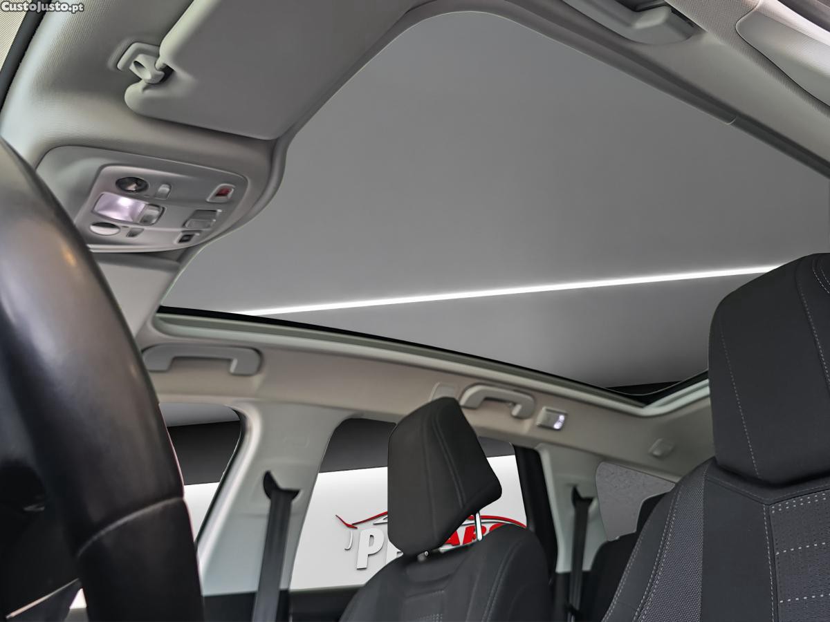 Peugeot 308 1.6 BlueHDi Allure F — fotografia 8