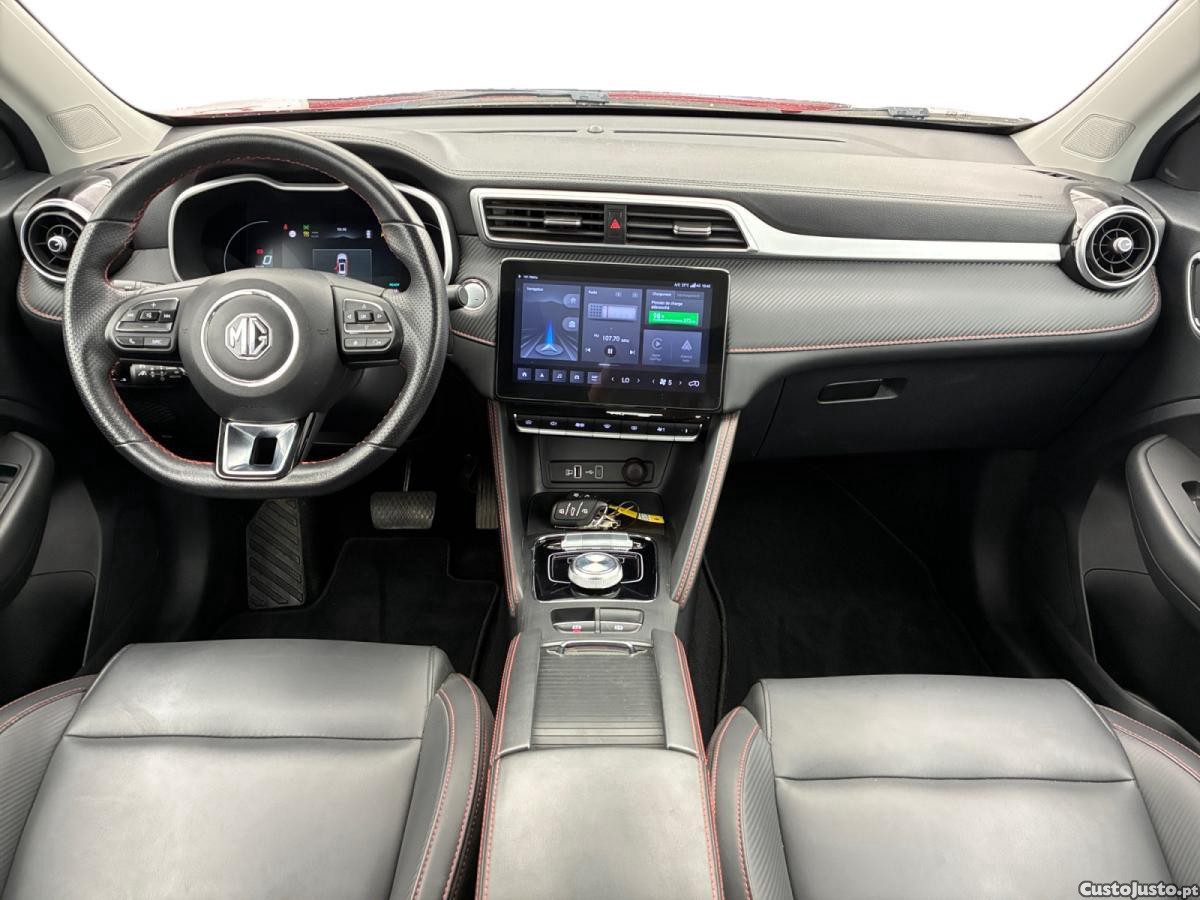 MG ZS 72.6 kWh Luxury — fotografia 9
