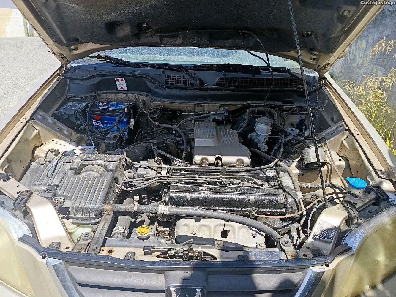 Honda CR-V 2.0 150cv 4x4 — fotografia 4