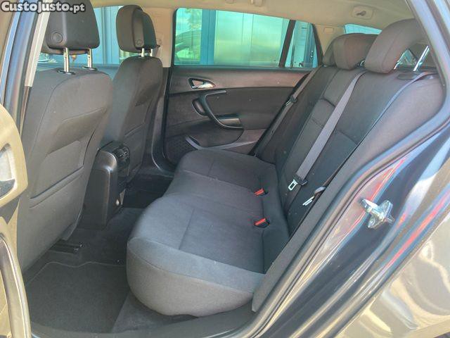 Opel Insignia Sport Tourer 2.0 CDT — fotografia 5