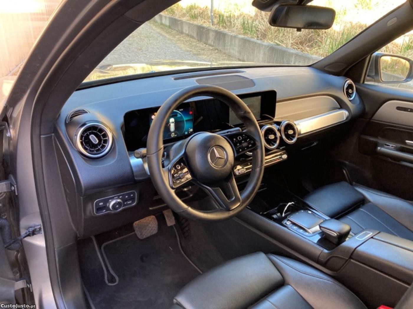 Mercedes-Benz GLB 220 d 4Matic 8G-DCT — fotografia 18