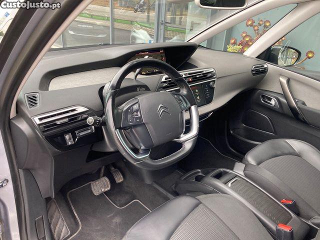 Citroën C4 Spacetourer BlueHDi 130 Stop&Sta — fotografia 18