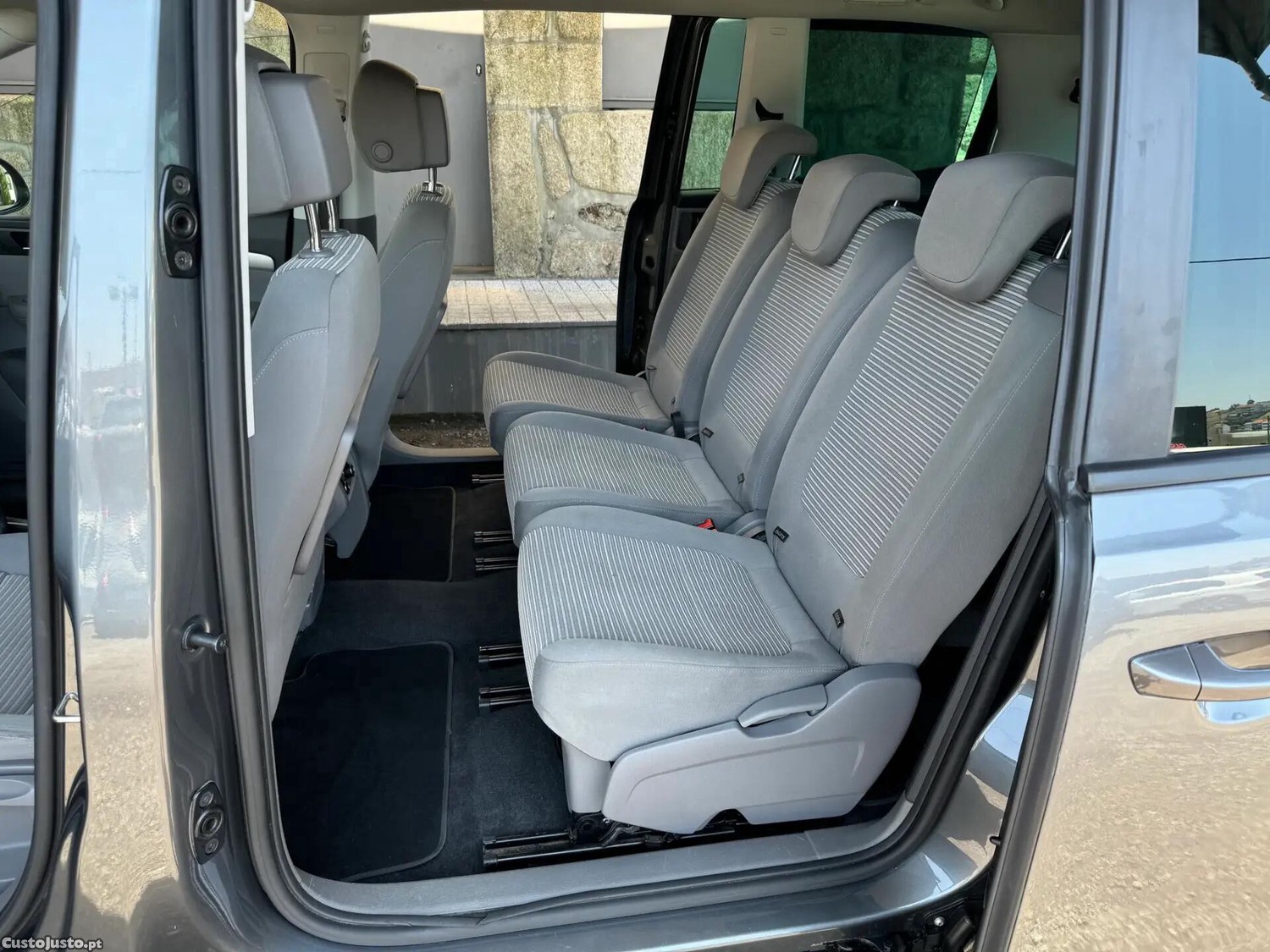 SEAT Alhambra 2.0 TDi Reference Eco. — fotografia 8