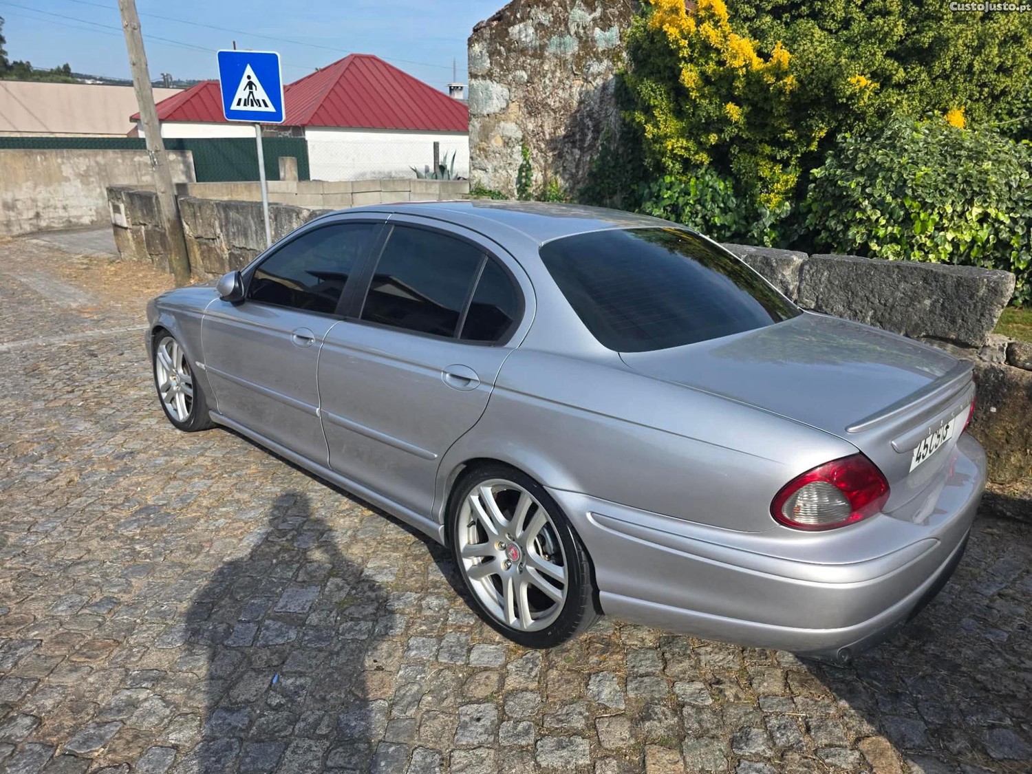 Jaguar X-Type 2.0d exclusive — fotografia 8