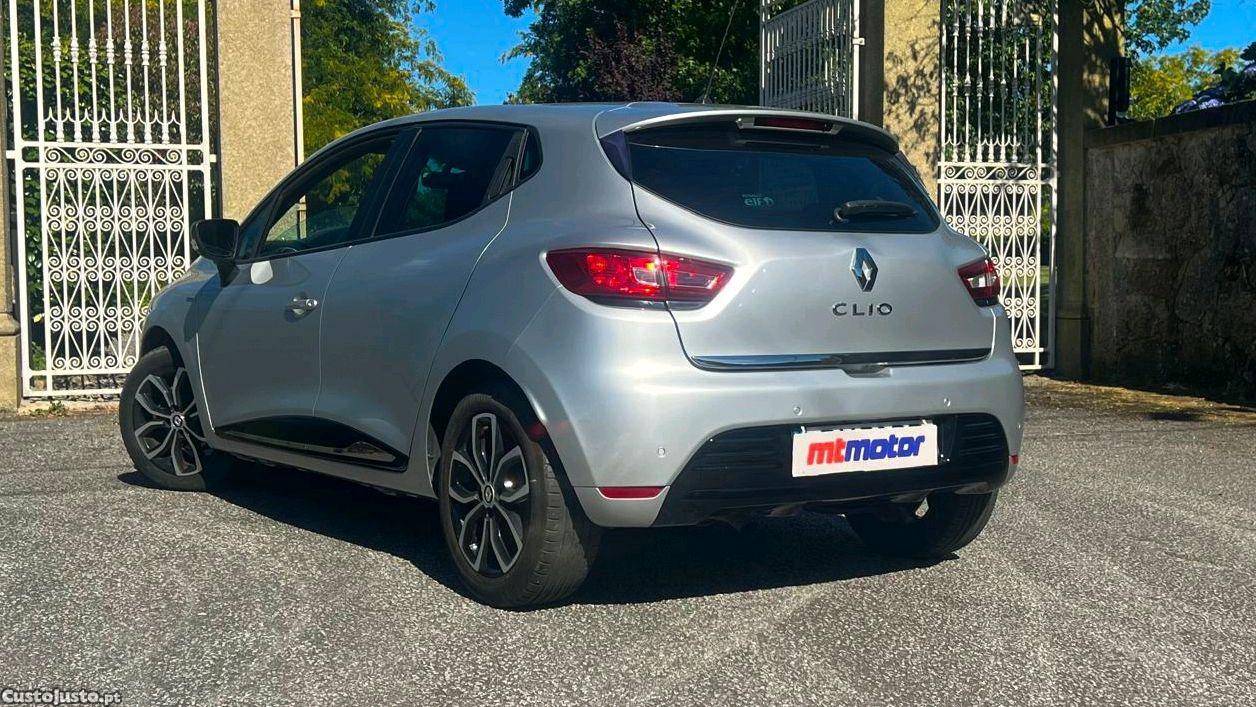Renault Clio 0.9 Limited Edition — fotografia 9