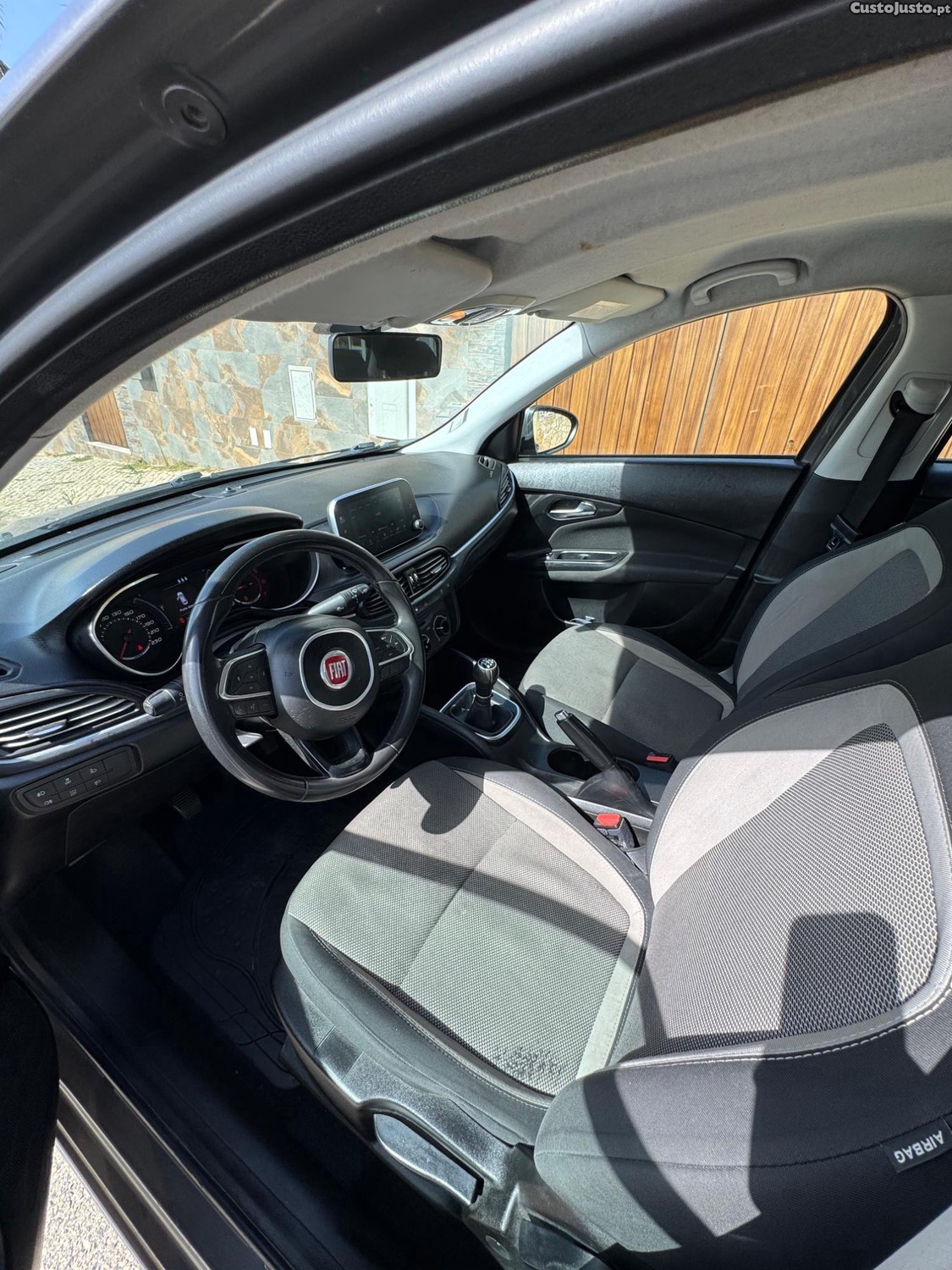 Fiat Tipo 2018 — fotografia 4