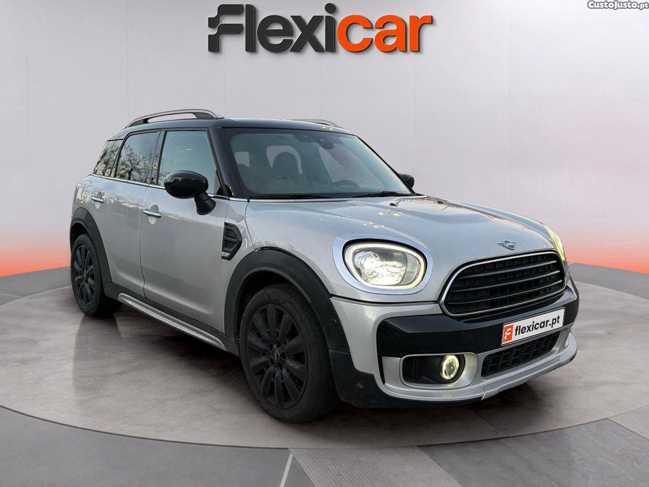 MINI Countryman Cooper D Auto — fotografia 17