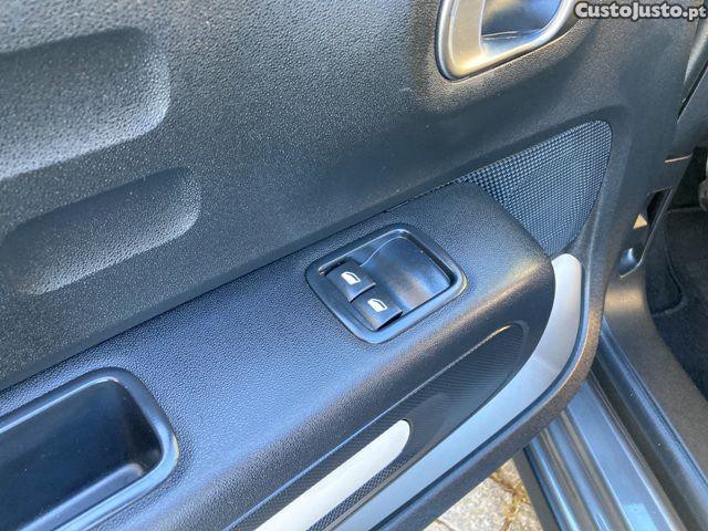 Citroën C3 1.2 PureTech C-Serie — fotografia 5