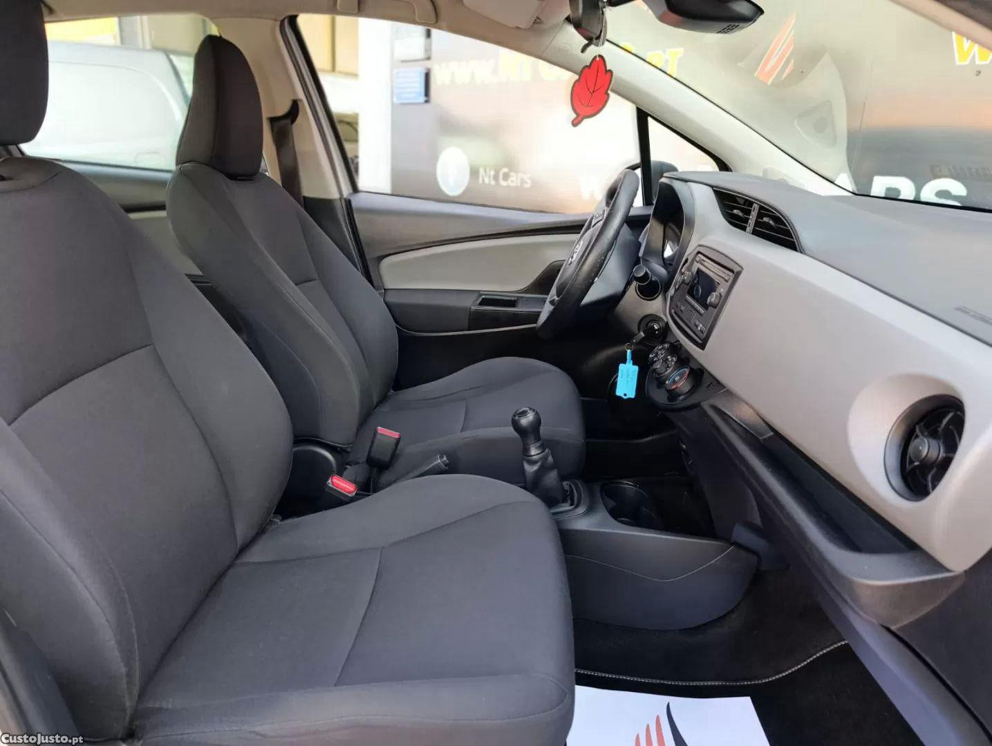 Toyota Yaris 1.0 vvt-i active+ac — fotografia 5