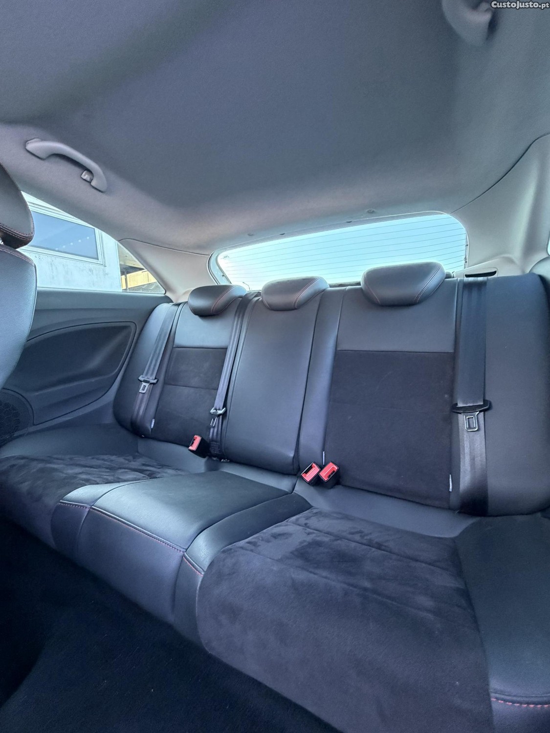 SEAT Ibiza FR GPL — fotografia 16