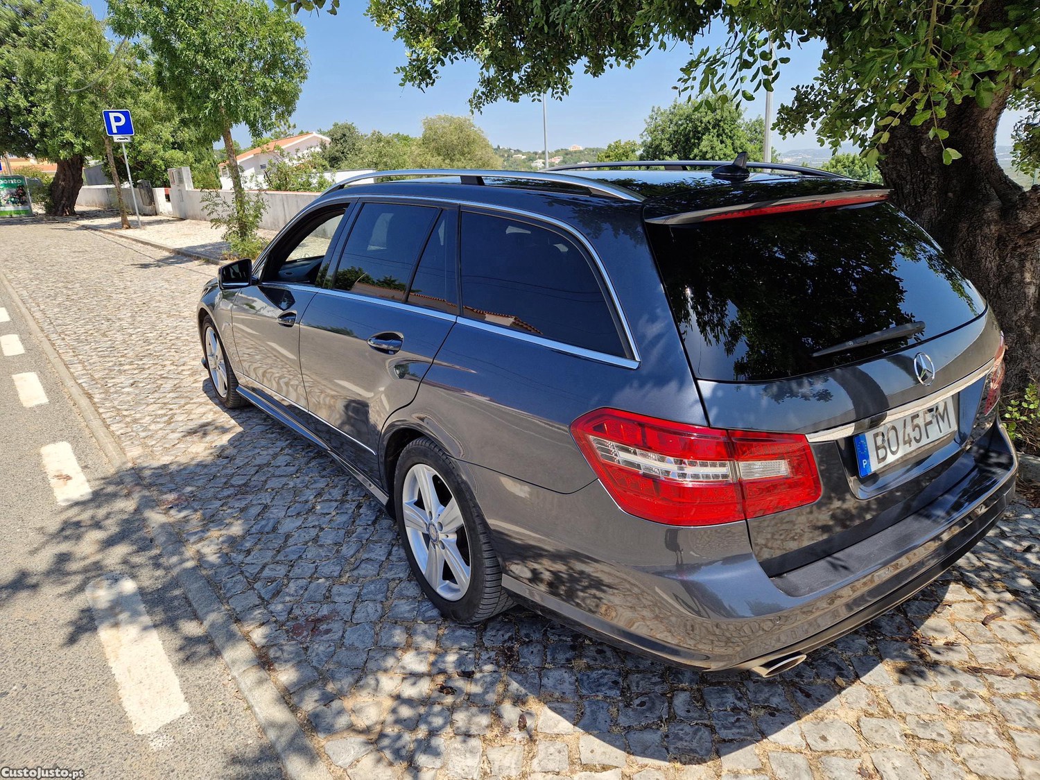 Mercedes-Benz E 250 CDI 4Matic — fotografia 3