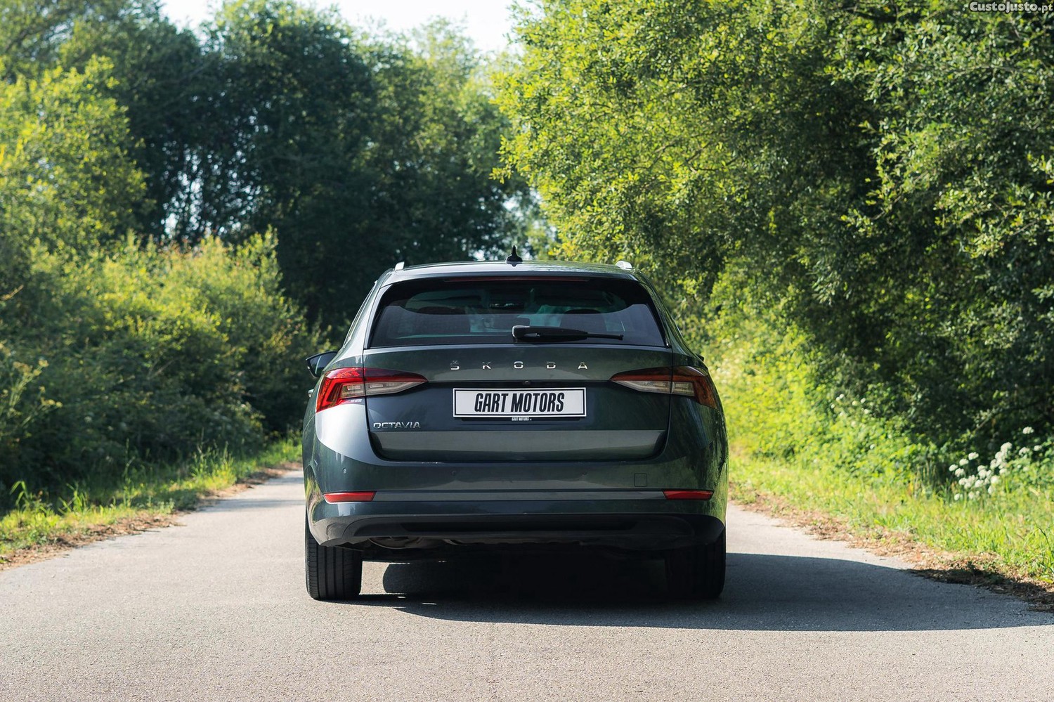 Skoda Octavia 2.0 TDI Style — fotografia 15