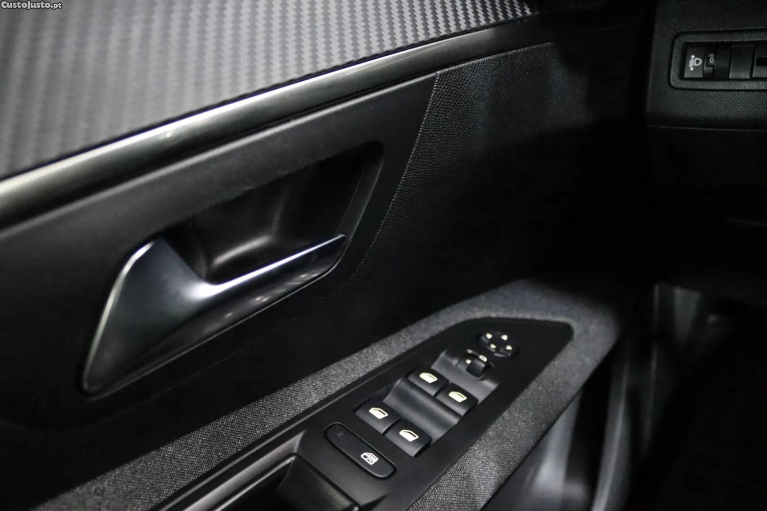 Peugeot 5008 Outro — fotografia 4