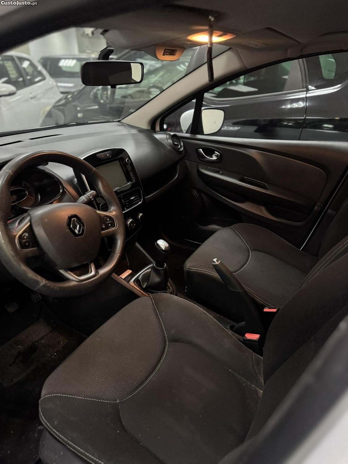 Renault Clio 17 — photo 4
