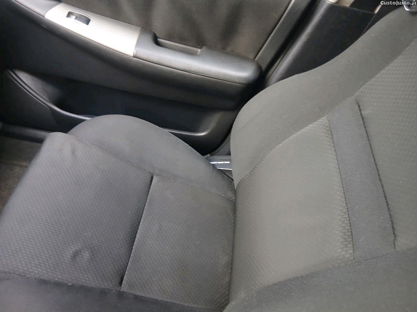 Toyota Corolla D4D — fotografia 2