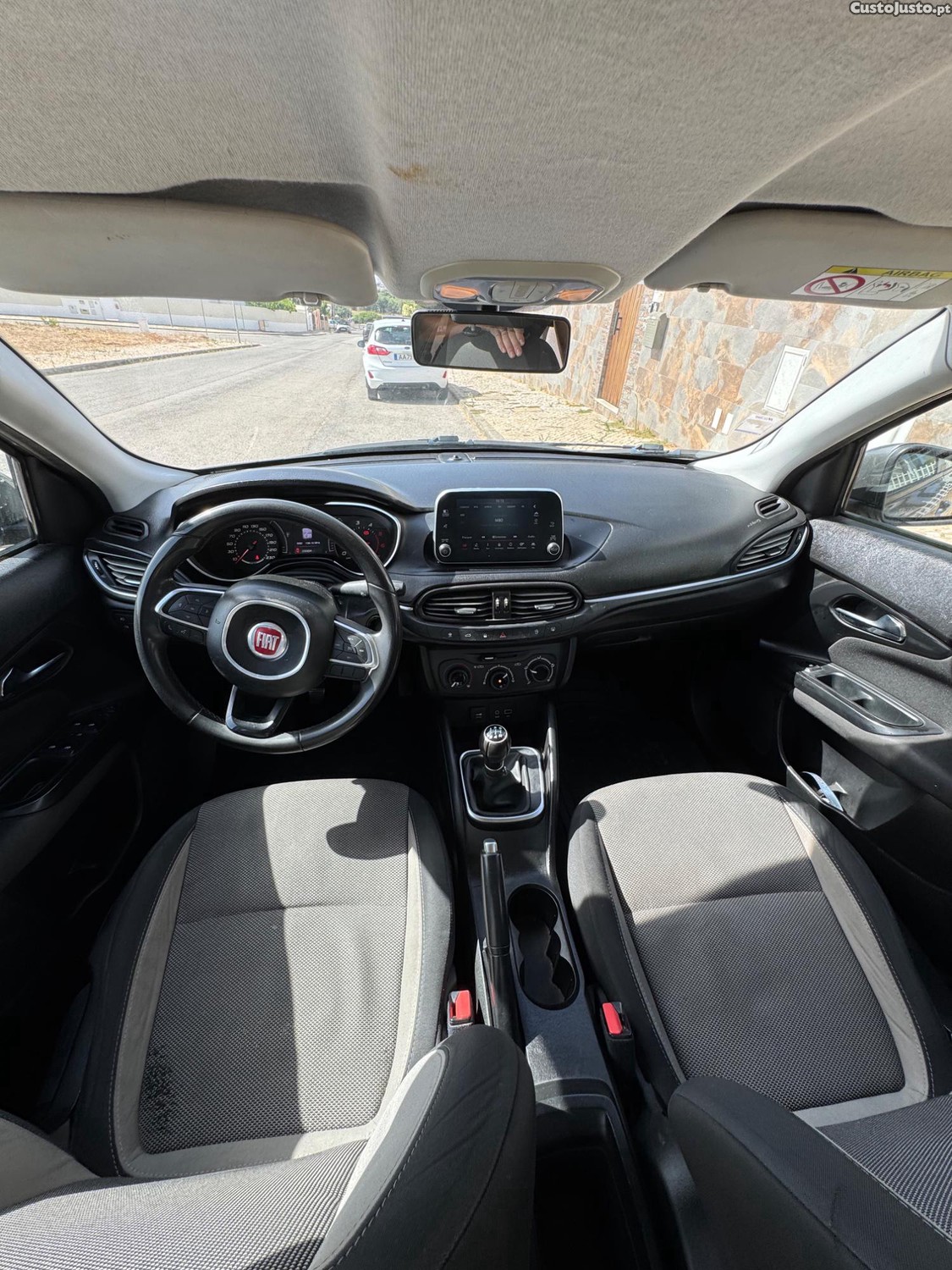 Fiat Tipo 2018 — fotografia 5