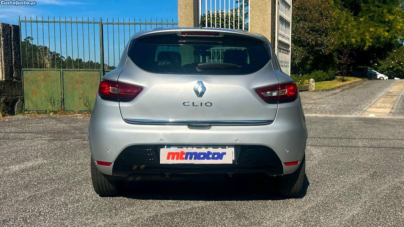 Renault Clio 0.9 Limited Edition — fotografia 8