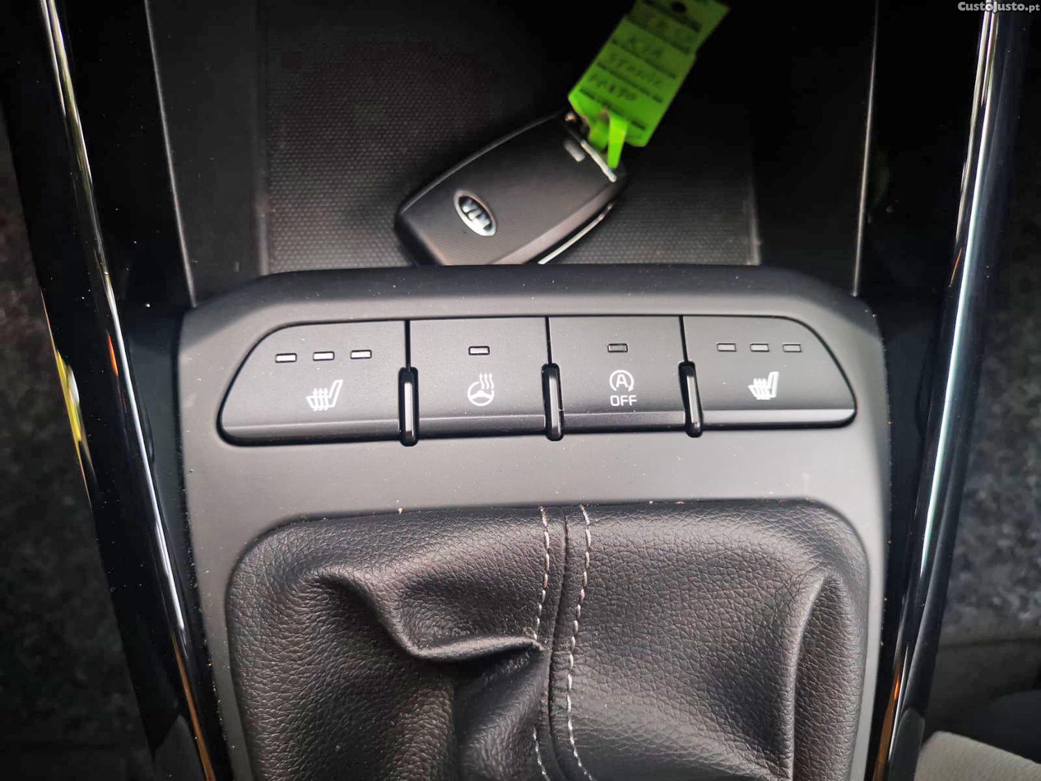 Kia Stonic 1.0 T-GDI TX — fotografia 6