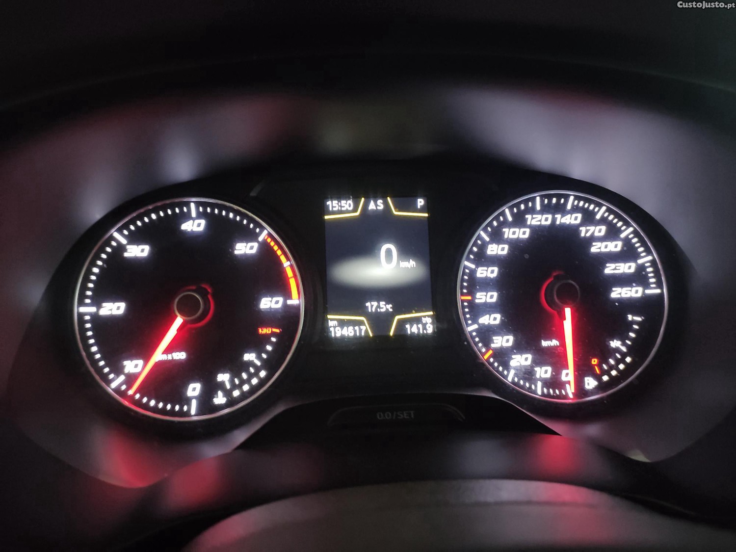SEAT Leon ST FR 2.0TDI 150cv DSG — fotografia 4