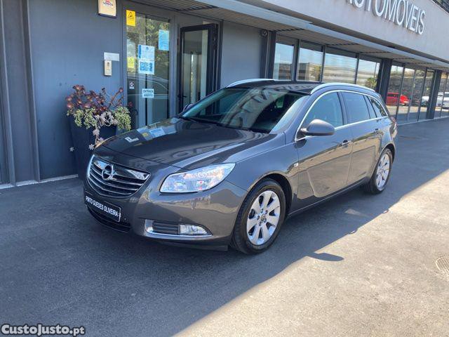 Opel Insignia Sport Tourer 2.0 CDT — fotografia 27