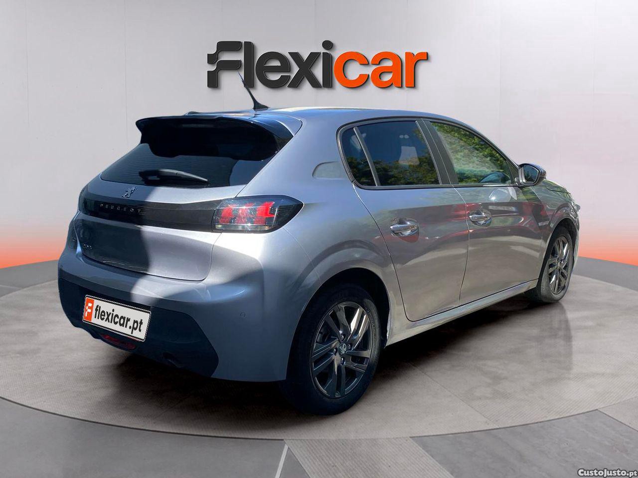 Peugeot 208 PureTech 100 EAT8 Allure Pack — fotografia 13