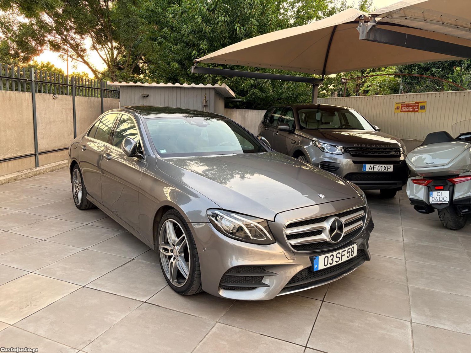 Mercedes-Benz E 220 d AMG Line 4 matic / como novo — fotografia 10