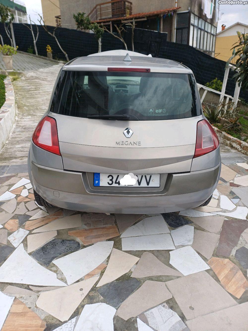 Renault Mégane 1,5 — fotografia 8