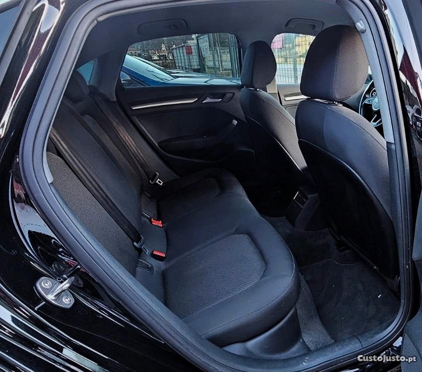 Audi A3 Limousine 1.6TDi Sport — fotografia 4