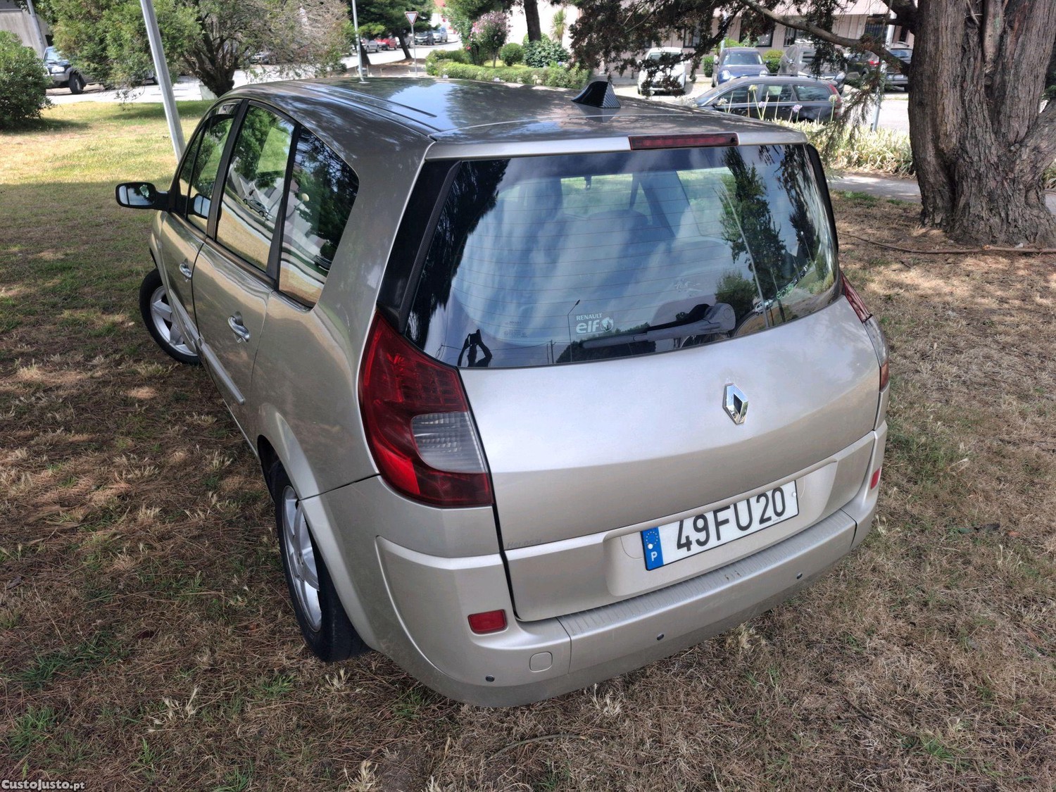 Renault Grand Scénic Expression — fotografia 11