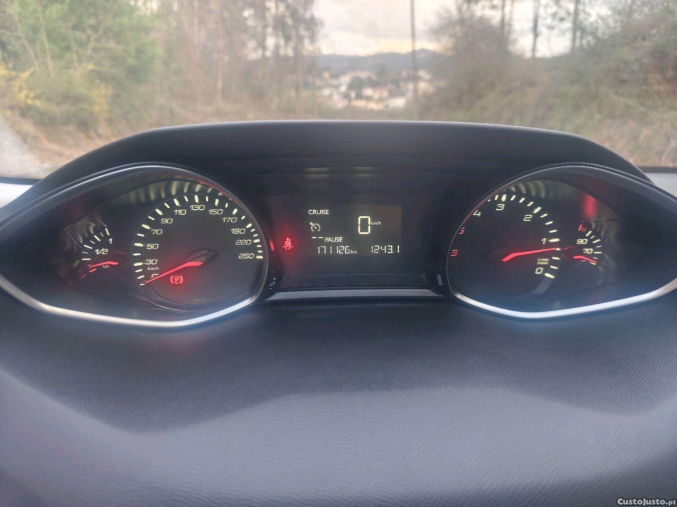 Peugeot 308 SW — fotografia 4