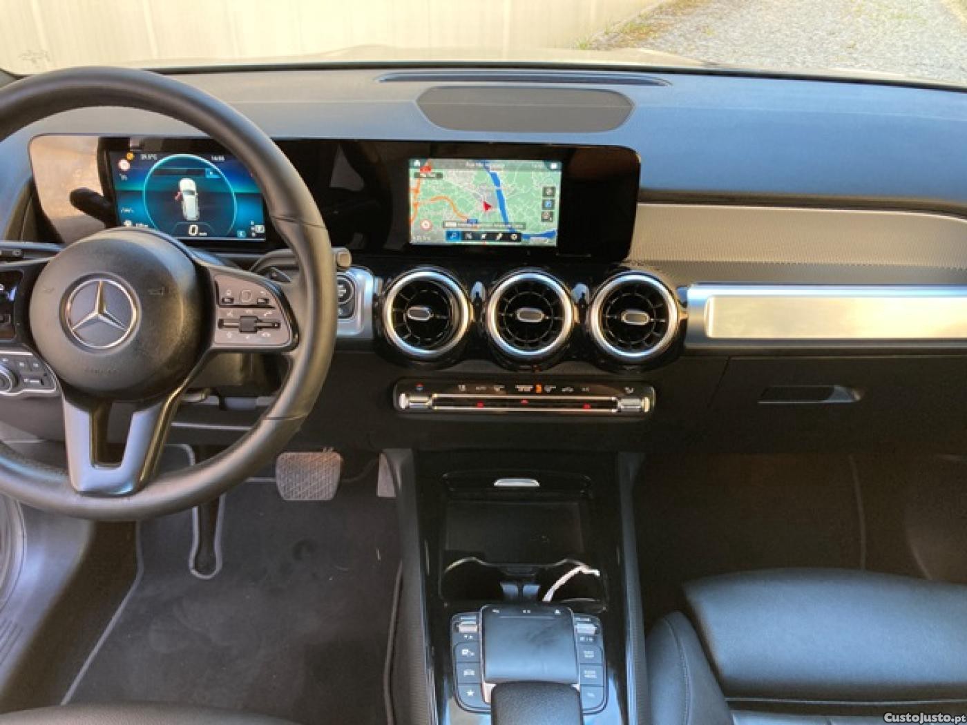 Mercedes-Benz GLB 220 d 4Matic 8G-DCT — fotografia 11