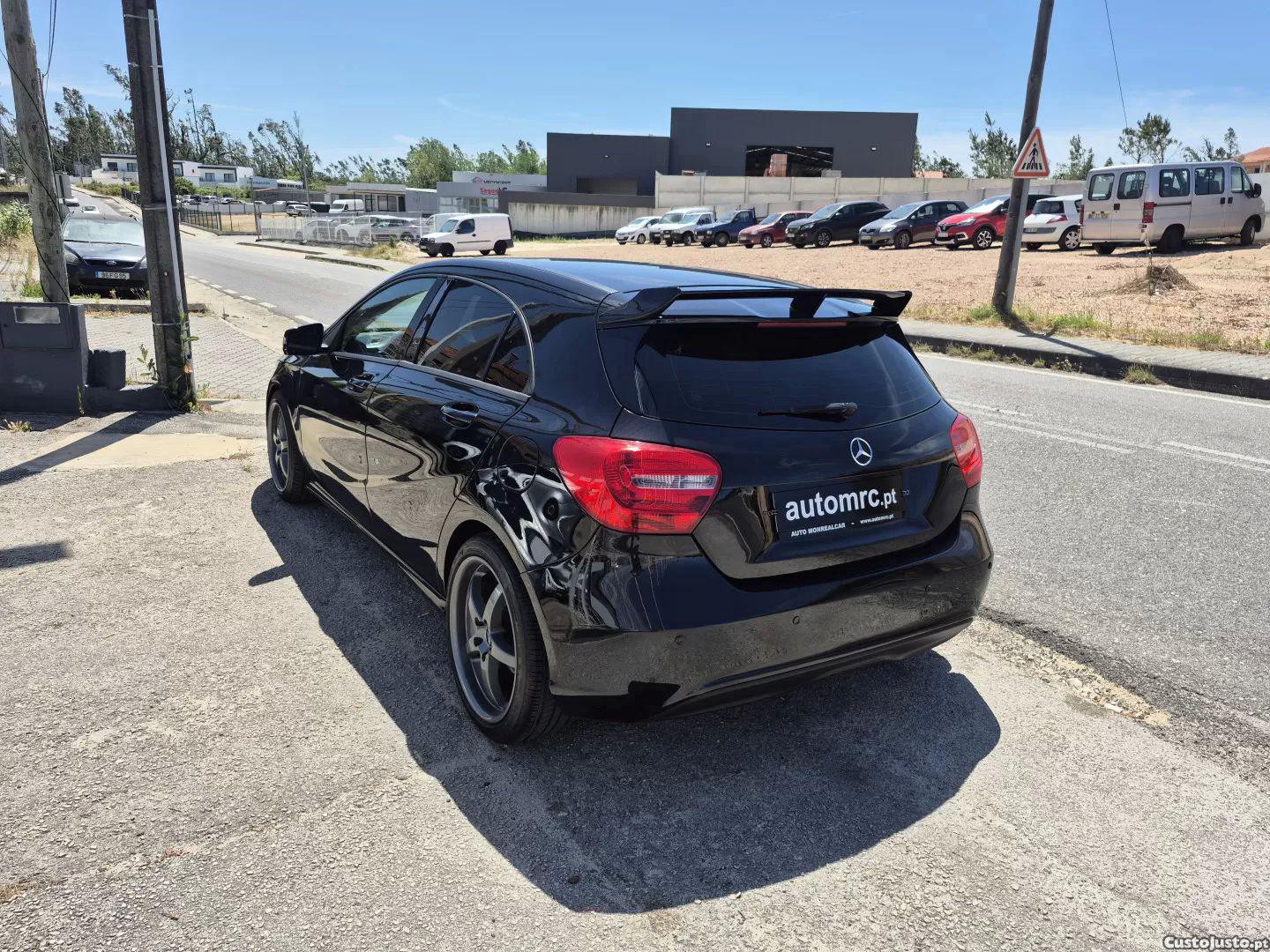 Mercedes-Benz A 180 D amg line — fotografia 18