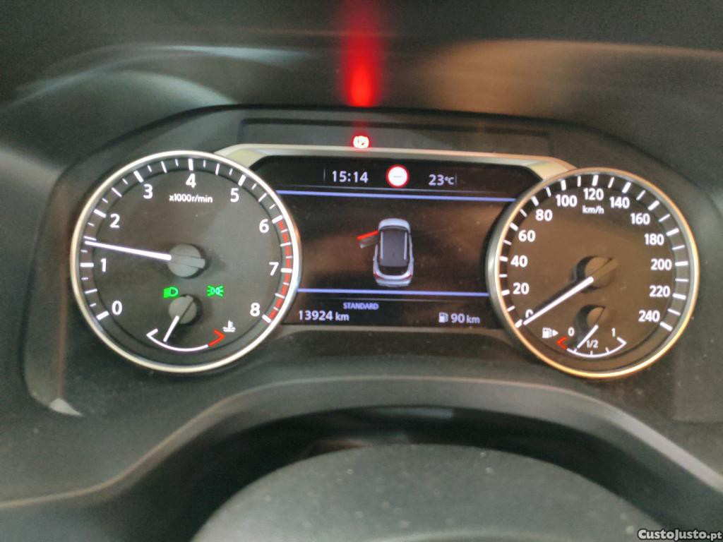 Nissan Qashqai 1.3 DIG-T Acenta 140cv — fotografia 18