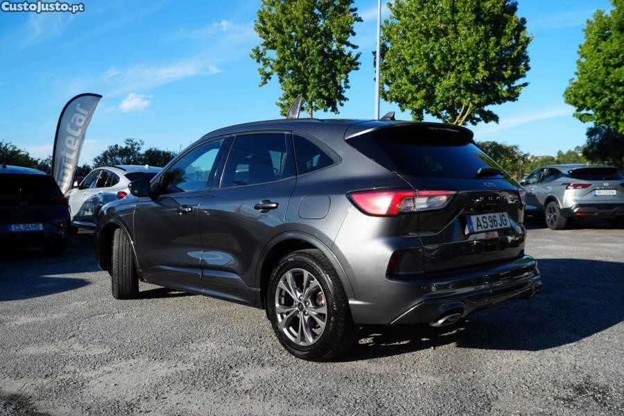 Ford Kuga 1.5 EcoBoost ST-Line — fotografia 8
