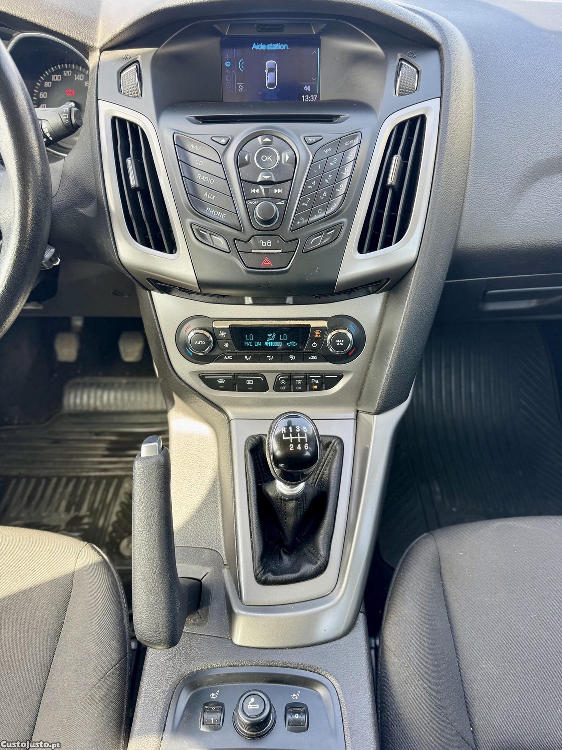 Ford Focus EcoboostSYNC Edition — fotografia 2