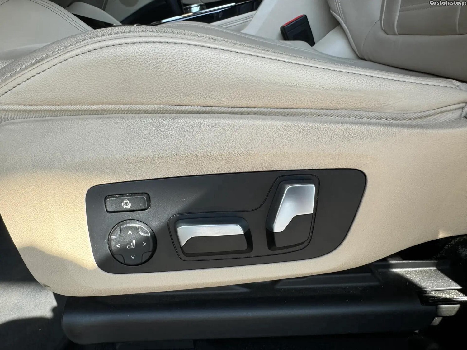 BMW X4 20 d xDrive xLine Auto — fotografia 8