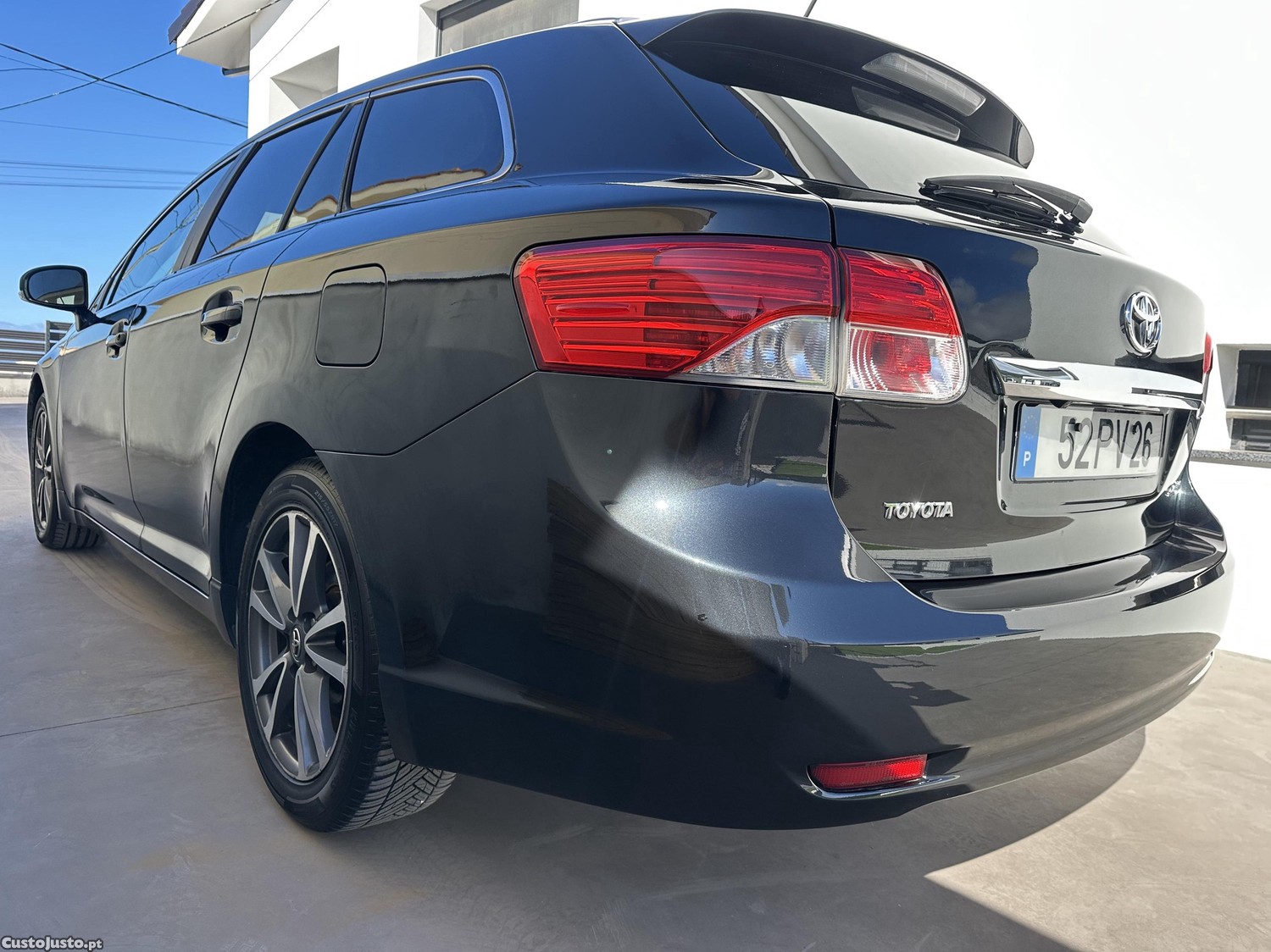 Toyota Avensis Exclusive — fotografia 11