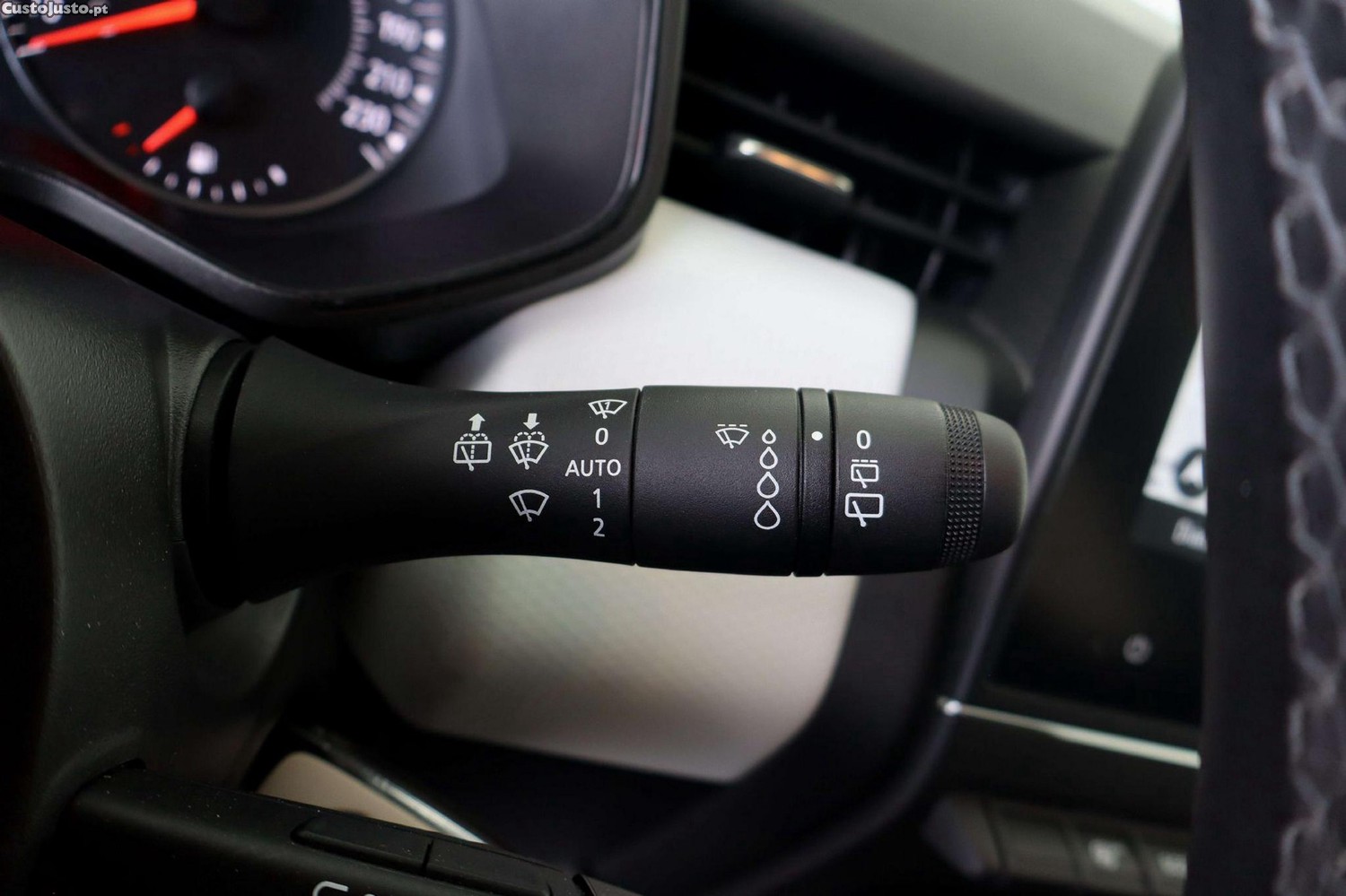 Renault Clio 1.0 TCe Evolution Bi-Fuel — fotografia 10