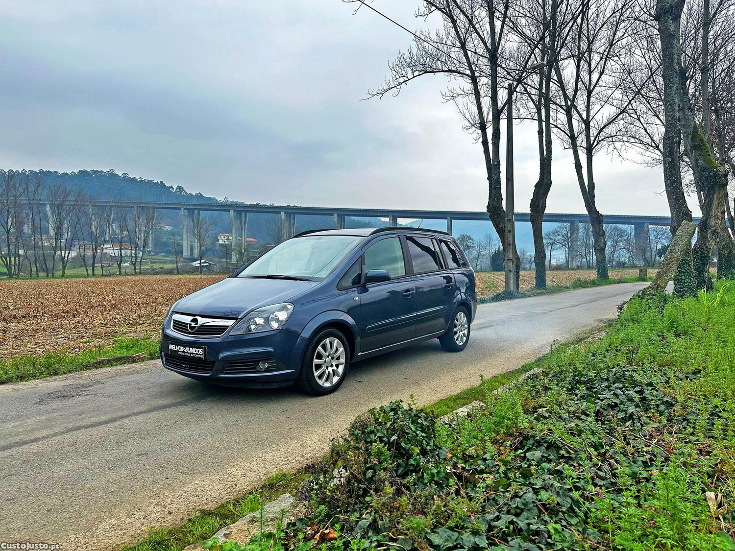 Opel Zafira 1.9 CDTi Enjoy - 06 foto 2