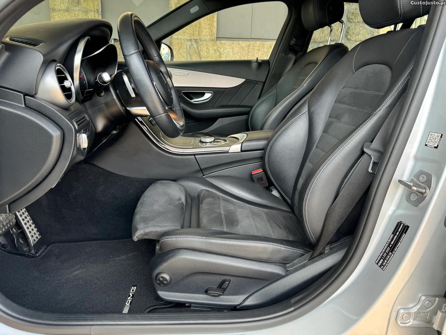 Mercedes-Benz C 200 d AMG Line Aut. — fotografia 13