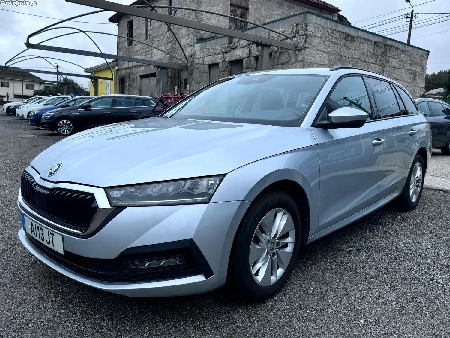 Skoda Octavia 2.0 TDI Ambition DSG — fotografia 30