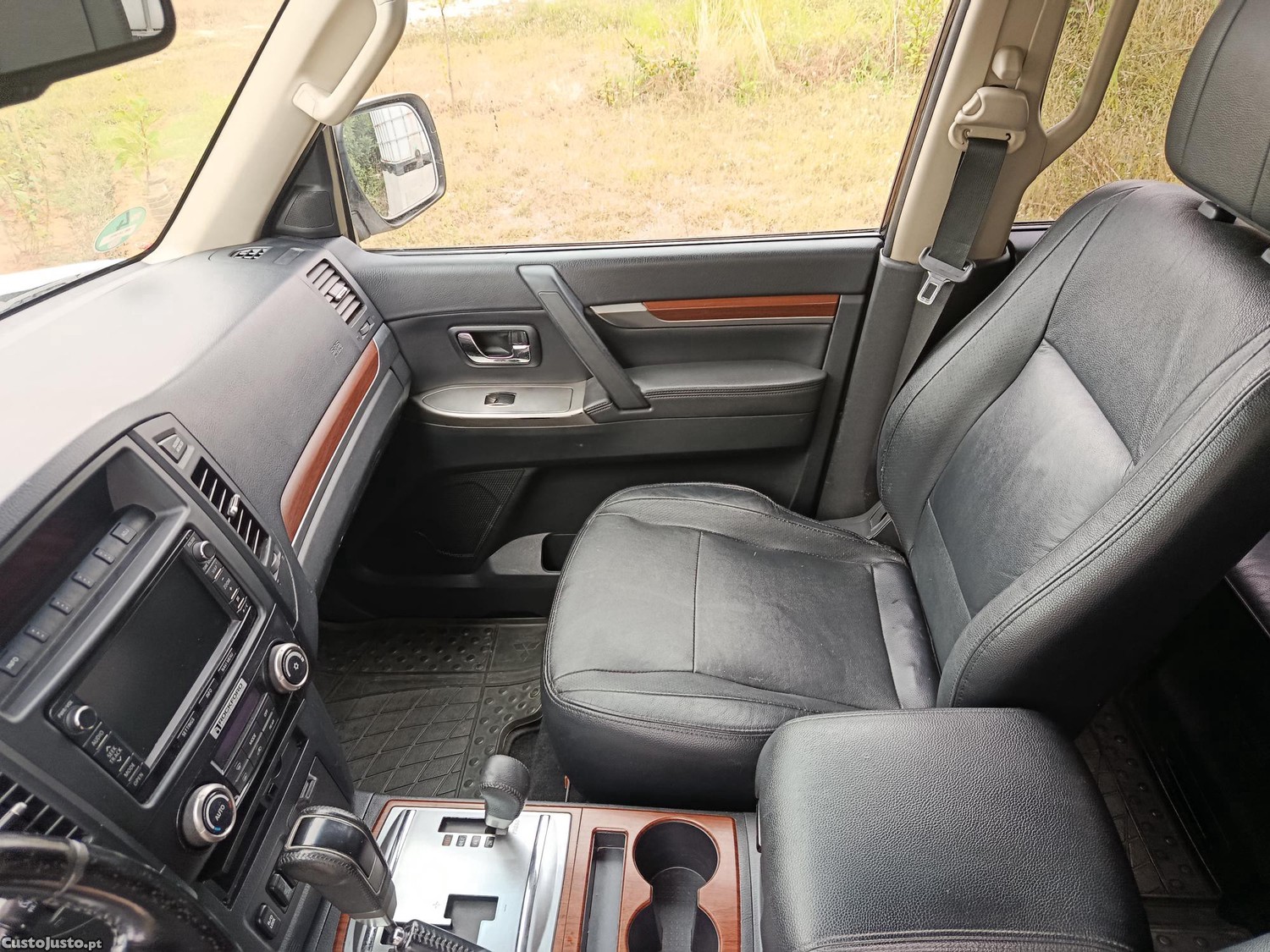 Mitsubishi Pajero 3.2 DI-D Instyle, 200 cv, 4x4 — fotografia 3