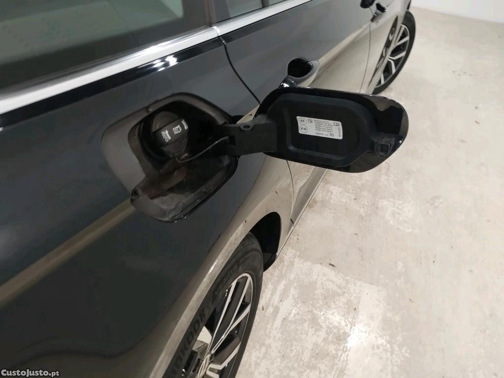 Volkswagen Passat Variant 1.4 TSI GTE Plug-in 218cv — fotografia 13