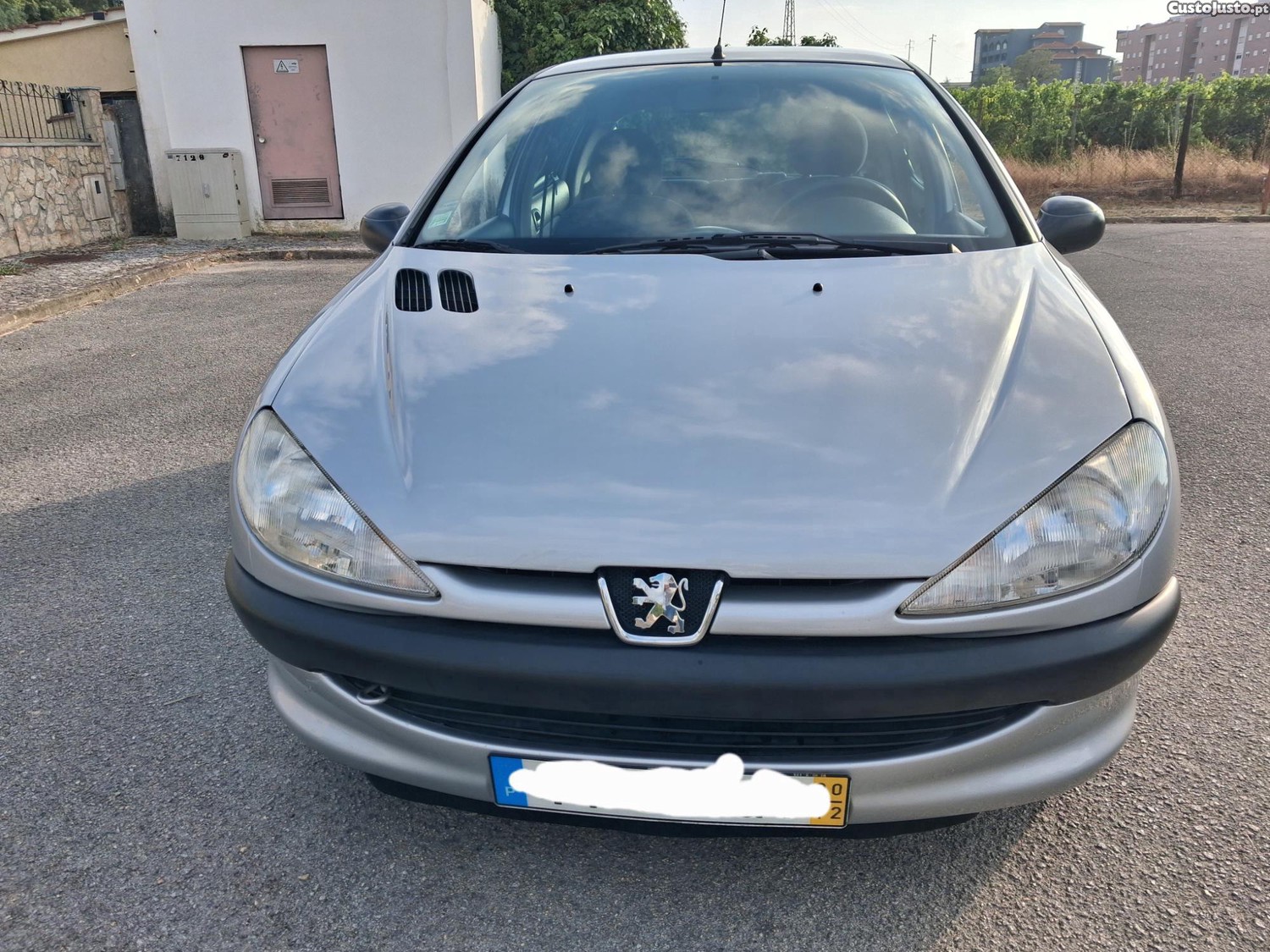 Peugeot 206 1.1 XR — fotografia 12