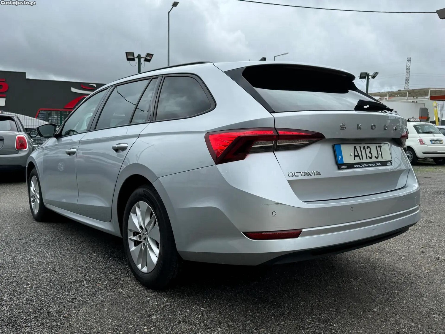 Skoda Octavia 2.0 TDI Ambition DSG — fotografia 21