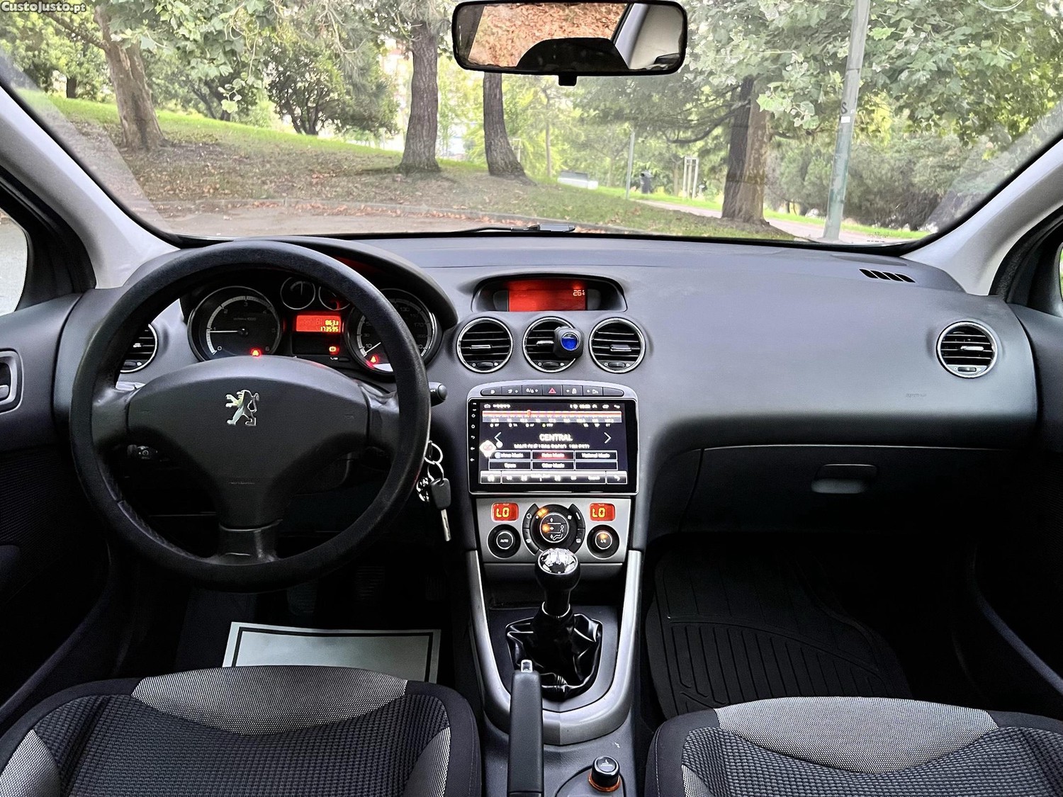 Peugeot 308 1.6HDi Executive (170 Mil Km's !) — fotografia 5
