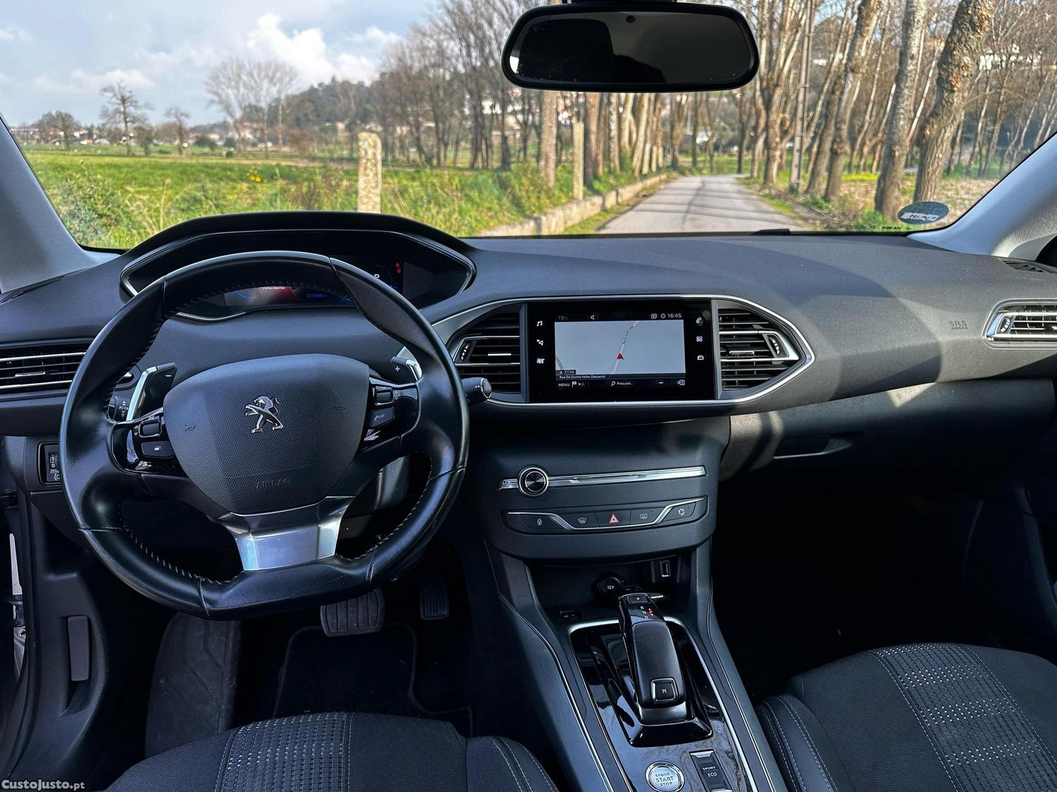 Peugeot 308 SW 1.5 BlueHDi Allure Pack EAT8 — fotografia 4